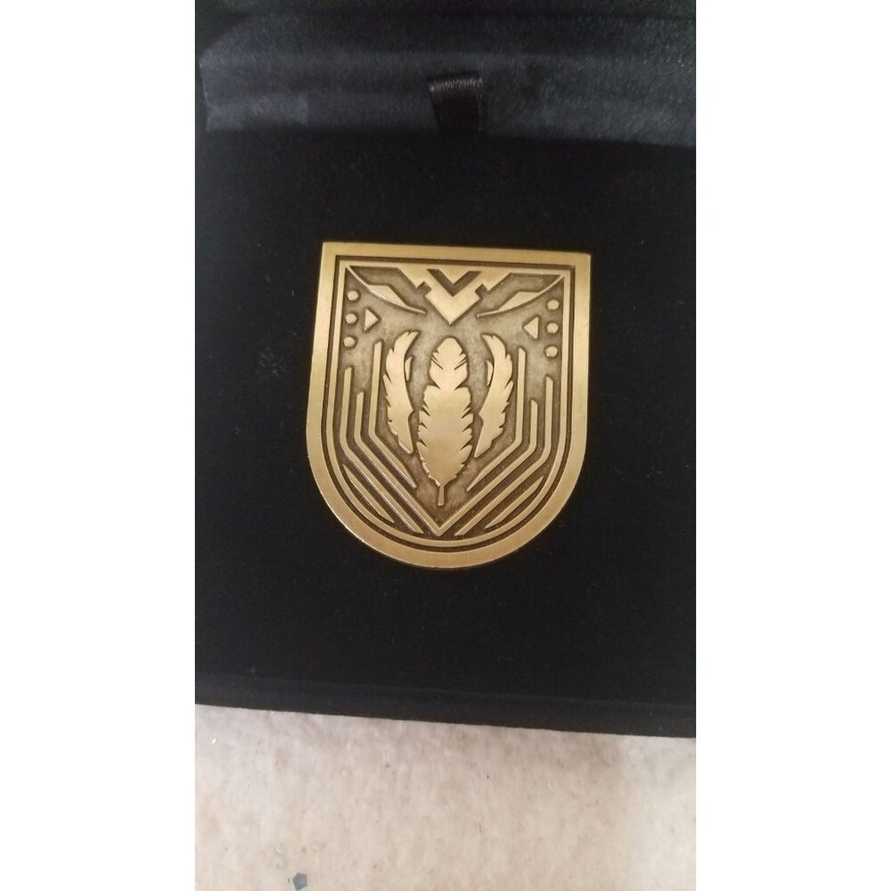 Destiny 2 Warden Seal Pin Bungie Rewards‎ Medallion RARE RETIRED